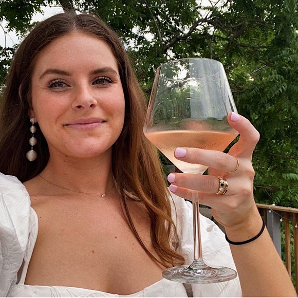 Meet your Posher, Alex - Picture 1 of 1